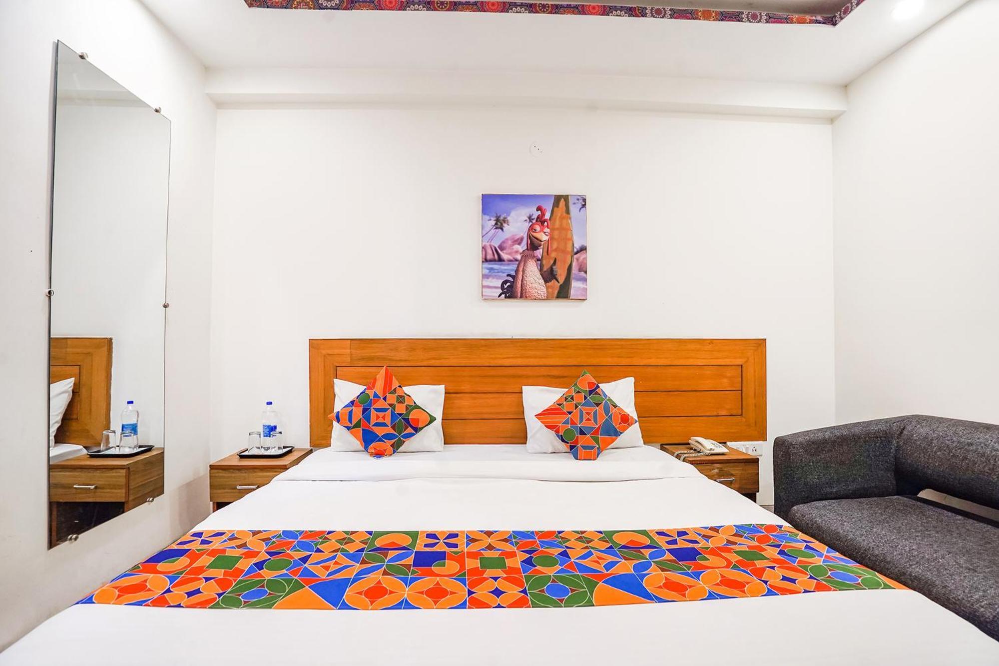 Fabhotel Emoji Stays Gurgaon Extérieur photo