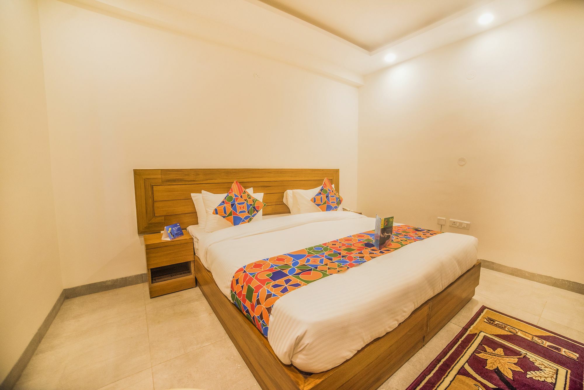 Fabhotel Emoji Stays Gurgaon Extérieur photo